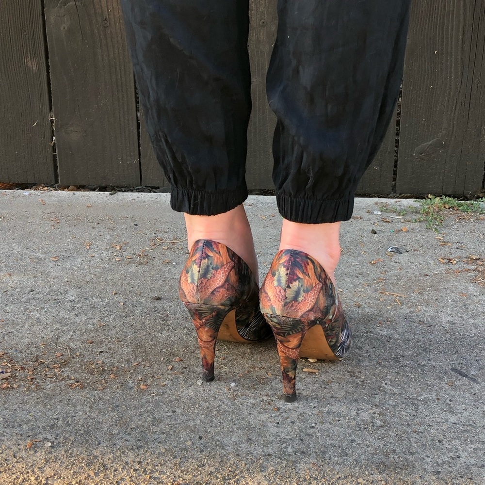 Safari Animal Heels Size 6 Shoes - Picture 3 of 8